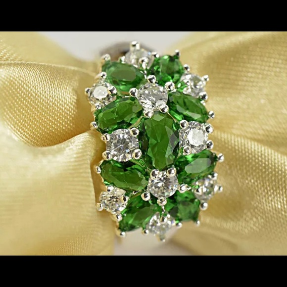 Green Sapphire 💯 Authentic - Picture 2 of 8